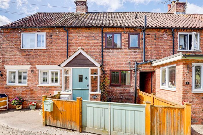 2 Bedroom Cottage For Sale In Chapel Lane, Oxton, Southwell, Nottinghamshire, NG25