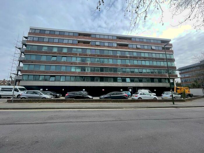 1 Bedroom Flat To Rent In Burrell Road, Haywards Heath, RH16