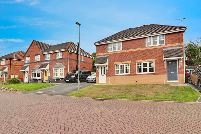 3 Bedroom Semi-Detached House For Sale In Coleridge Close, Sandbach, CW11