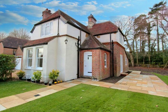 4 Bedroom End Terrace House To Rent In Ridge Common Lane, Steep, Petersfield, Hampshire, GU32