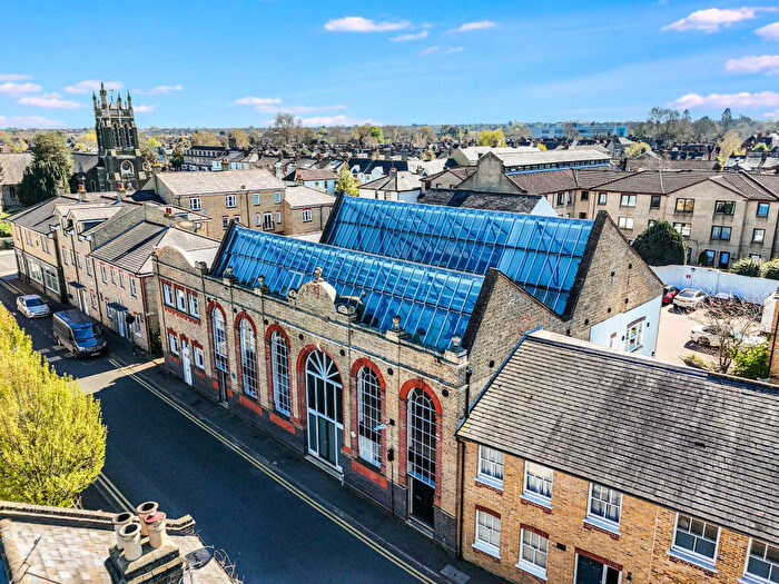 3 Bedroom Apartment For Sale In Anchor Street, Old Moulsham, Chelmsford, CM2