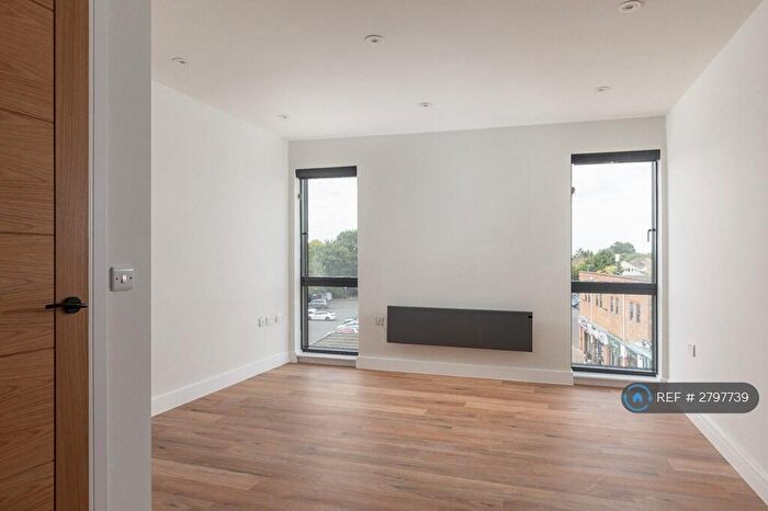 1 Bedroom Flat To Rent In High Street, Kidlington, OX5