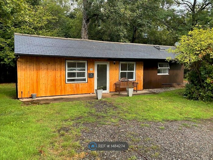 1 Bedroom Bungalow To Rent In Copthorne Road, Crawley, RH10