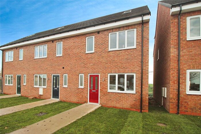 3 Bedroom End Terrace House For Sale In Owston Road, Carcroft, Doncaster, South Yorkshire, DN6
