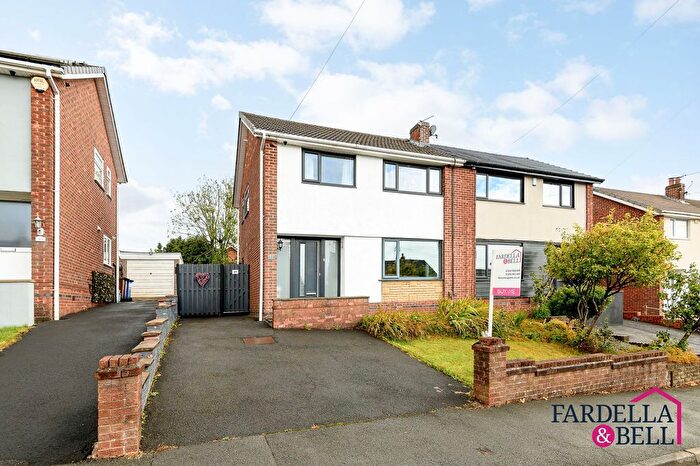 3 Bedroom Semi-Detached House For Sale In Horning Crescent, Burnley, BB10