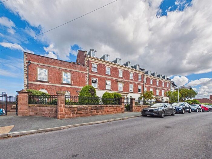 2 Bedroom Flat For Sale In St. Georges Mount, Wallasey, CH45