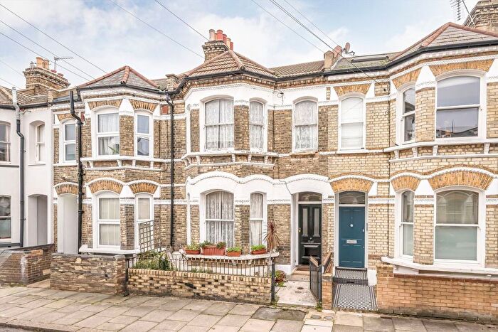 4 Bedroom Property For Sale In Ballater Road, Brixton, SW2