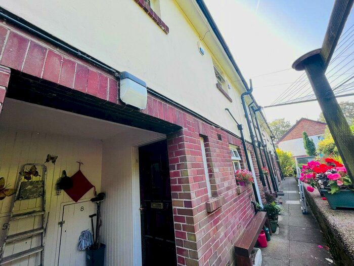 1 Bedroom Apartment To Rent In Herons Reach, Irwell Vale, Ramsbottom, BL0