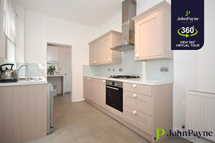 3 Bedroom Terraced House To Rent In Stanley Road, Earlsdon, Coventry, CV5