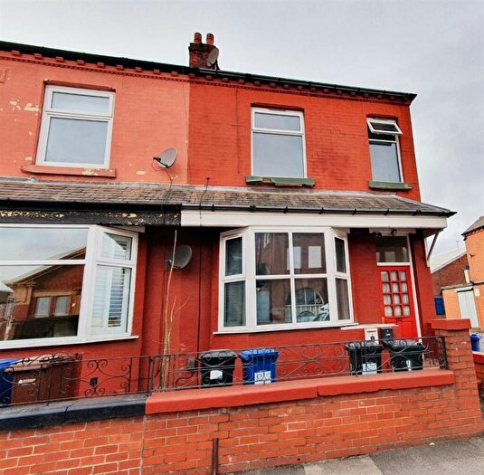 1 Bedroom Apartment To Rent In Gorton Road, Stockport, SK5