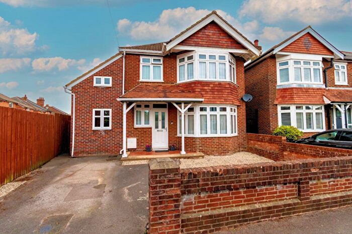 5 Bedroom Detached House For Sale In Upper Shirley, Southampton, SO15
