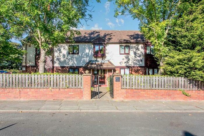 1 Bedroom Flat To Rent In Bede House Castle Green, Farringdon, Sunderland, SR3