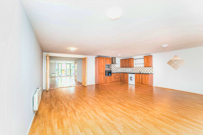 2 Bedroom Apartment To Rent In Hanover Mill, Newcastle Quayside, NE1