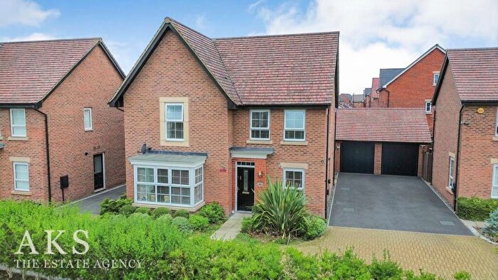 4 Bedroom Detached House For Sale In Elvaston Drive, Littleover, DE23