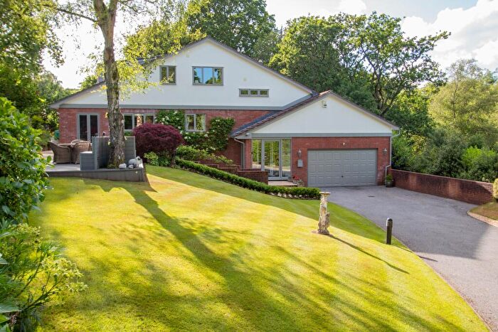 4 Bedroom Detached House For Sale In Pinefields Close, West Hill, EX11