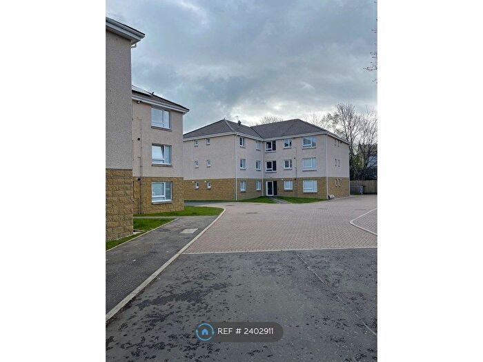 2 Bedroom Flat To Rent In Warren Road, Hamilton, ML3