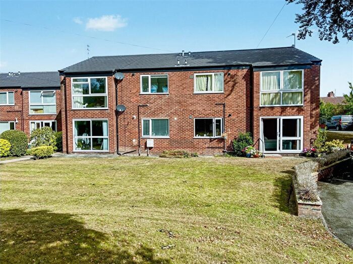 2 Bedroom Flat For Sale In Wellington Road, Timperley, Altrincham, WA15