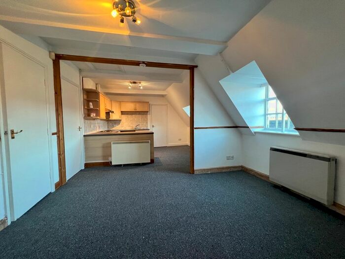 1 Bedroom Flat To Rent In South Brink, Wisbech, PE13