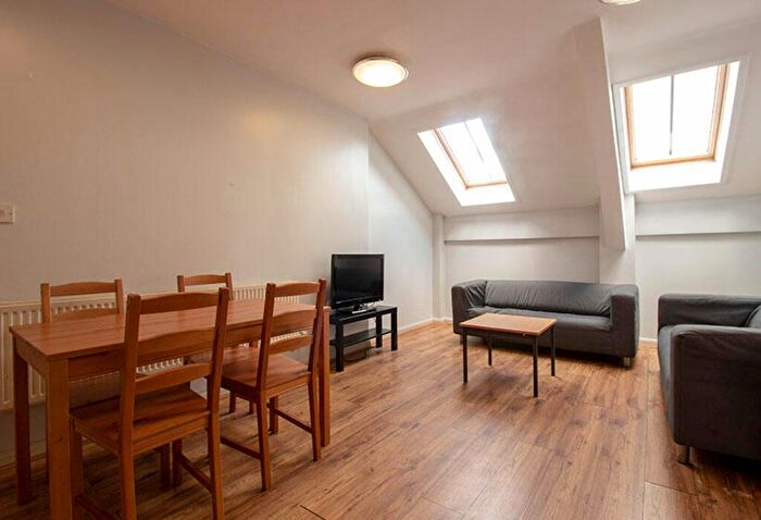 4 Bedroom Flat To Rent In D Mansfield Road, Nottingham, NG1