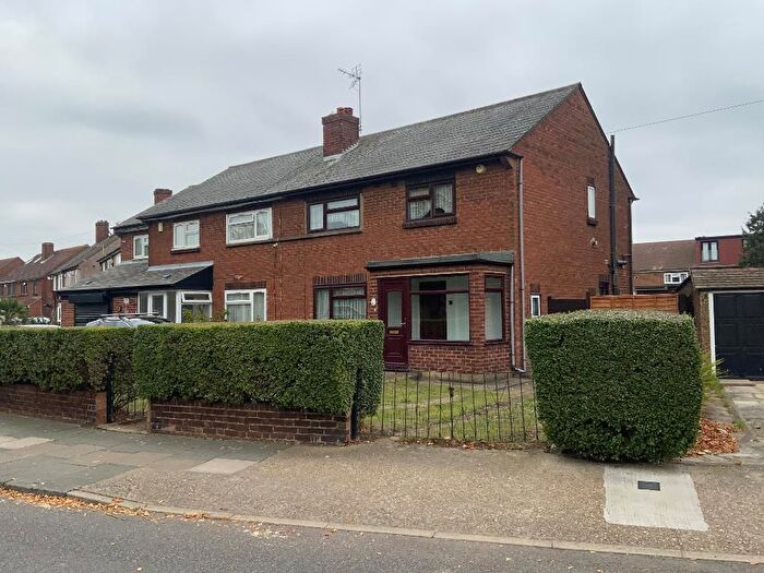 3 Bedroom Semi-Detached House For Sale In Furness Way, Elm Park, Hornchurch, Essex, RM12