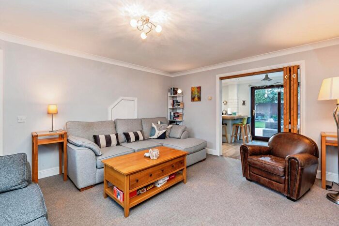 4 Bedroom Detached House For Sale In Maple Gardens, Totton, Southampton, Hampshire, SO40