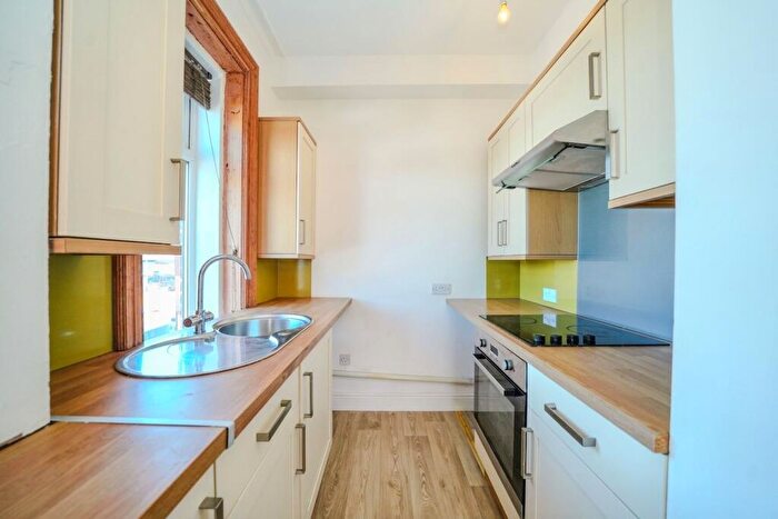 1 Bedroom Flat To Rent In Station Road, Sheringham, NR26