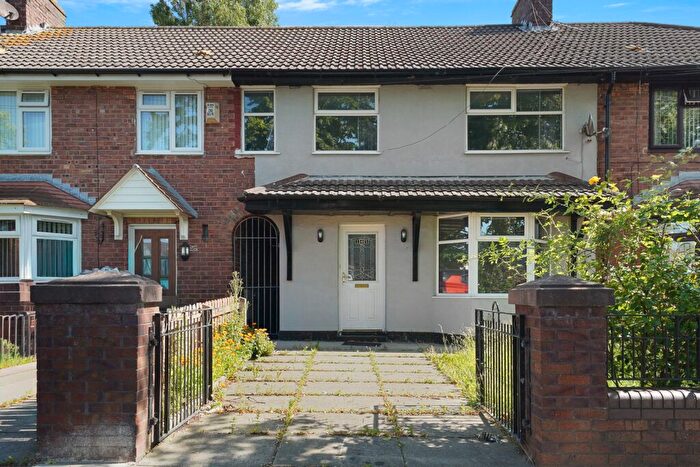 3 Bedroom Semi-Detached House To Rent In Outer Forum, Liverpool, Merseyside, L11