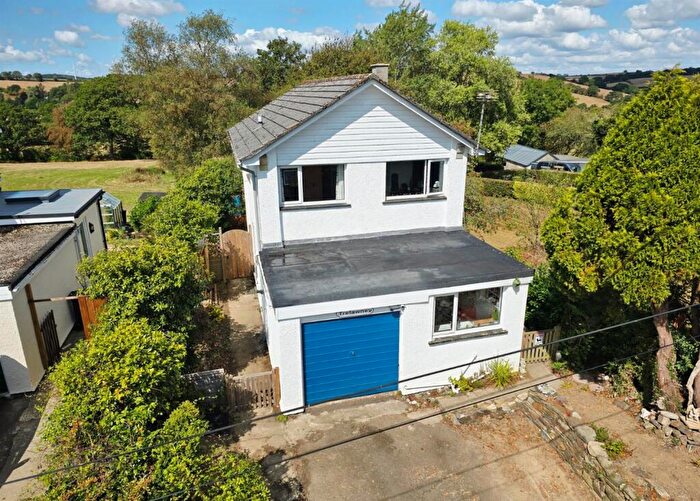 3 Bedroom Detached House For Sale In Lezant, Launceston, PL15