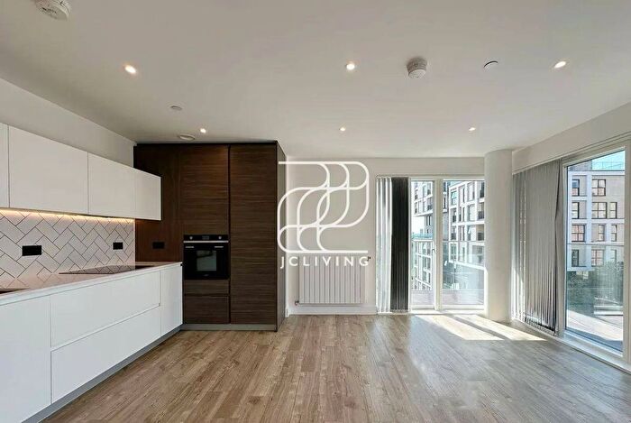 2 Bedroom Flat To Rent In Loder House, SE3