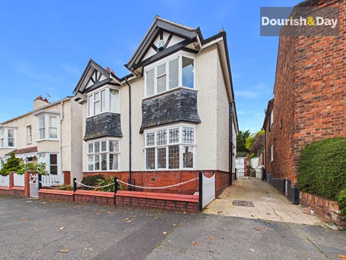 3 Bedroom Semi-Detached House For Sale In Old Hall Street, Malpas, SY14