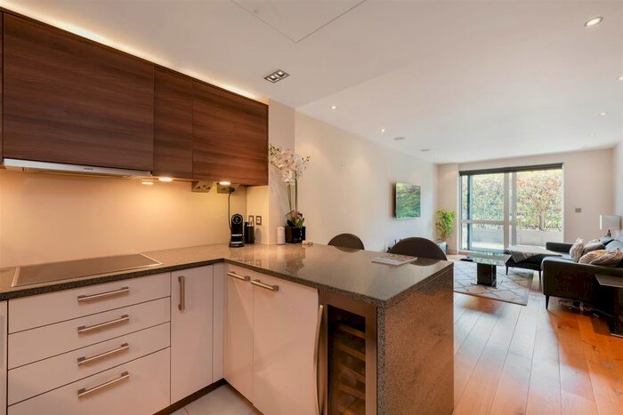 1 Bedroom Flat To Rent In Doulton House, Park Street, London, SW6