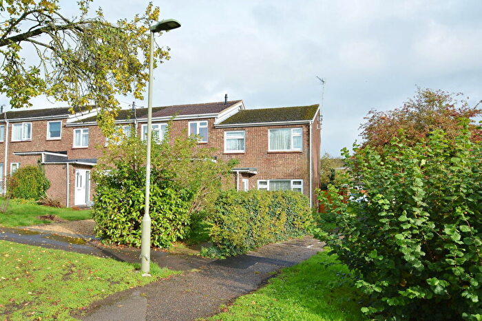 3 Bedroom End Of Terrace House For Sale In Lambert Walk, Thame, OX9