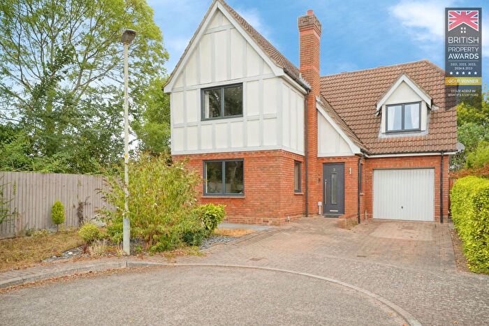4 Bedroom Detached House For Sale In Heather Close, Bishops Stortford, Hertfordshire, CM23