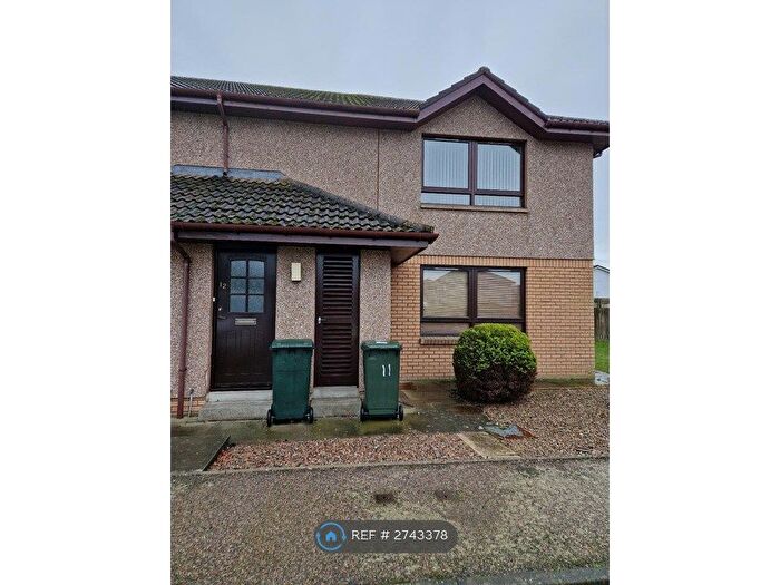 2 Bedroom Flat To Rent In Ashgrove Court, Elgin, IV30