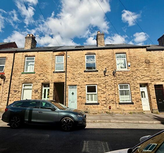 3 Bedroom Terraced House To Rent In Tapton Bank, Sheffield, S10