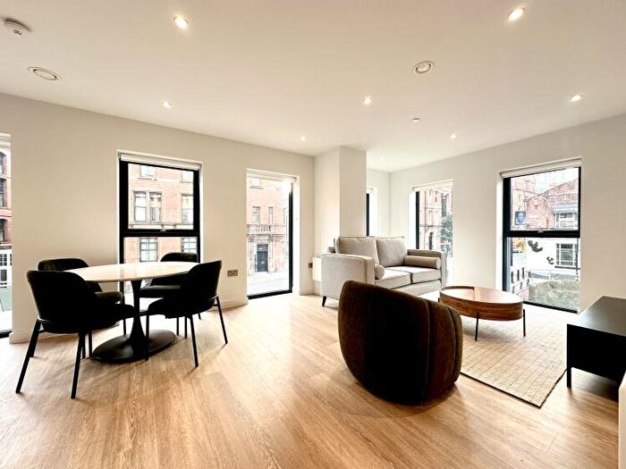 2 Bedroom Apartment To Rent In Manchester New Square Manchester, M1