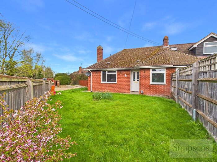 2 Bedroom Semi Detached Bungalow For Sale In Hanney Road, Steventon, OX13