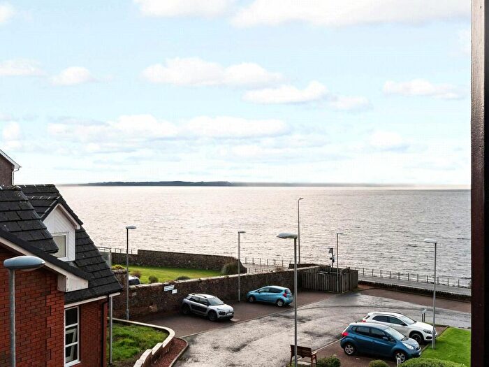 2 Bedroom Flat For Sale In Chaseley Gardens, Skelmorlie, North Ayrshire, PA17