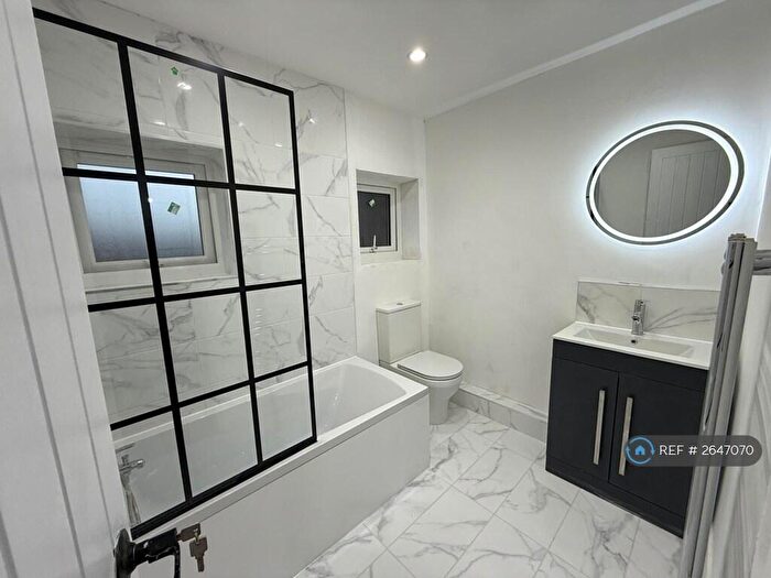 3 Bedroom Terraced House To Rent In Hurst Park Drive, Liverpool, L36