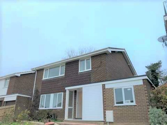 8 Bedroom Detached House To Rent In Glen Iris Avenue, Canterbury, Canterbury, CT2
