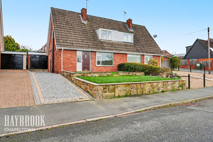 3 Bedroom Semi Detached House For Sale In Hawkins Avenue, Sheffield, S35