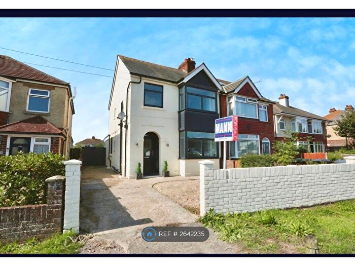 3 Bedroom Semi-Detached House To Rent In Fareham Road, Gosport, PO13