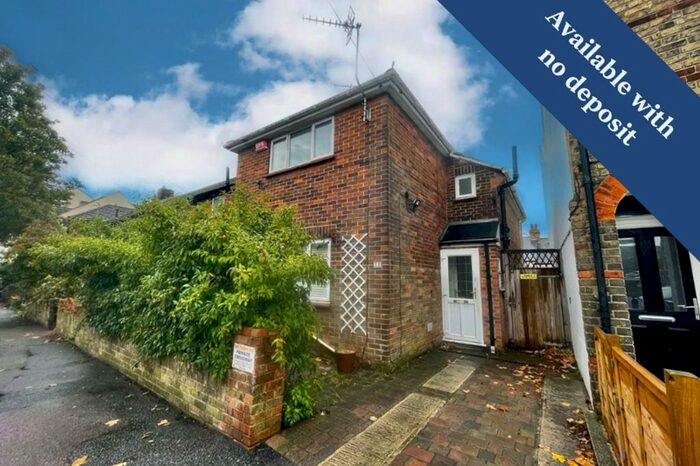 3 Bedroom Terraced House To Rent In Warren Road, Folkestone, CT19