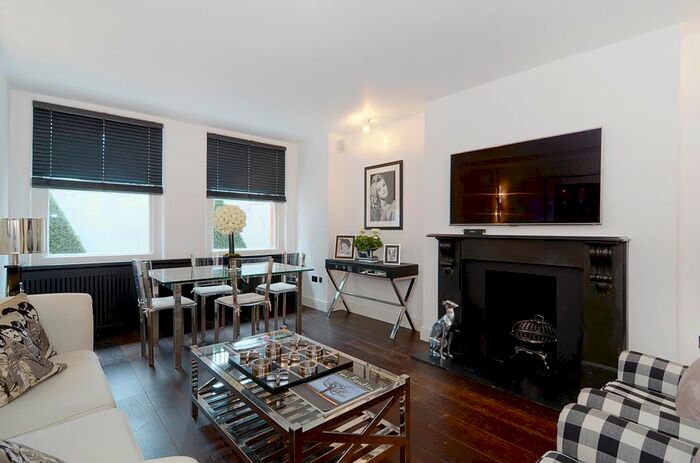 3 Bedroom Flat To Rent In Rutland Court, London, SW7