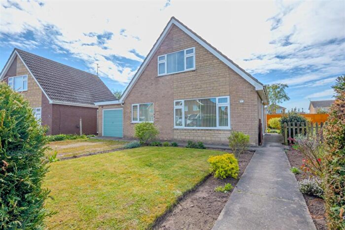 2 Bedroom Detached Bungalow To Rent In Westfield Drive, Pinchbeck, Spalding, PE11