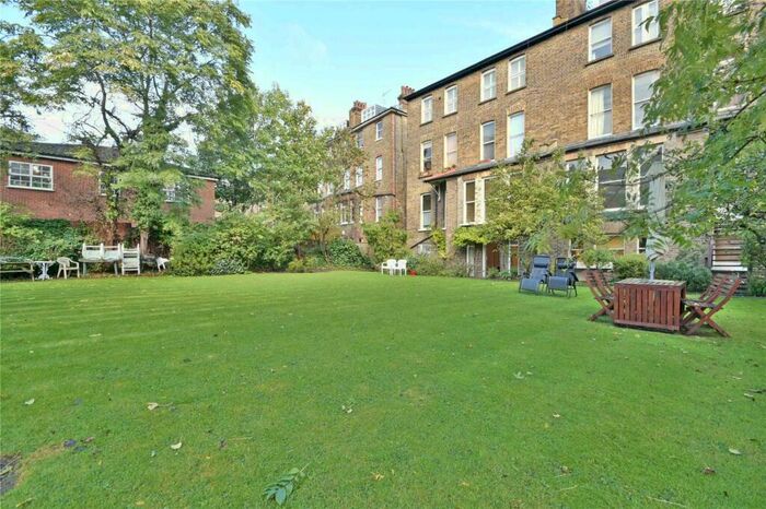 2 Bedroom Flat To Rent In Fordwych Road, Kilburn, NW2
