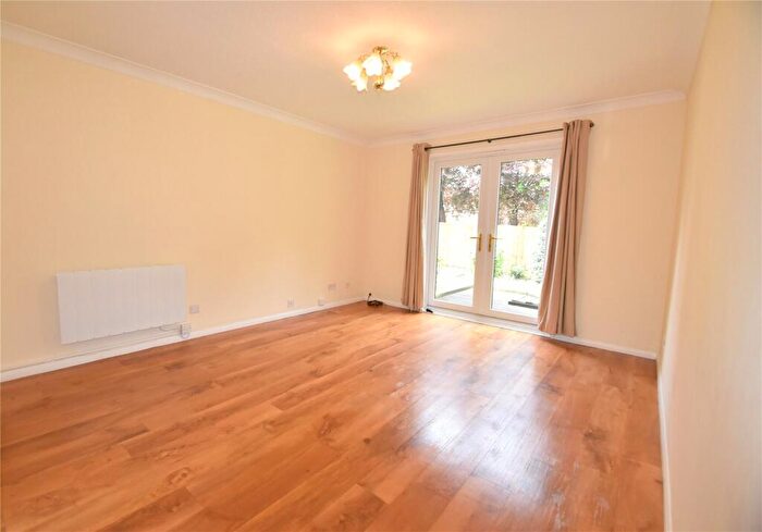 2 Bedroom Apartment To Rent In Clarence Court, Clarence Road, Windsor, Berkshire, SL4