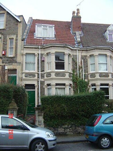 5 Bedroom House To Rent In Arley Hill – Ref, BS6