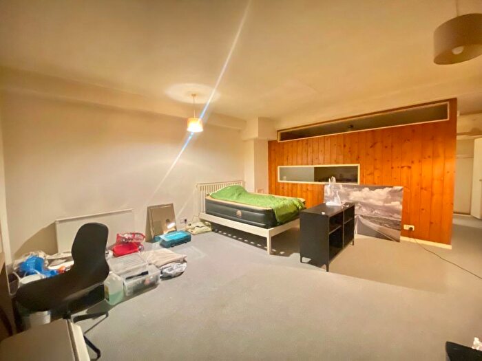 Apartment To Rent In Colleton Drive, Twyford, RG10