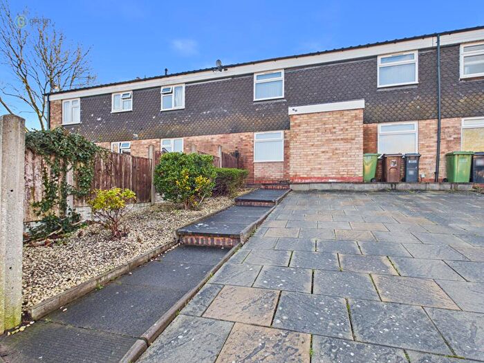 3 Bedroom Terraced House For Sale In Greenlands Road, Chelmsley Wood, B37